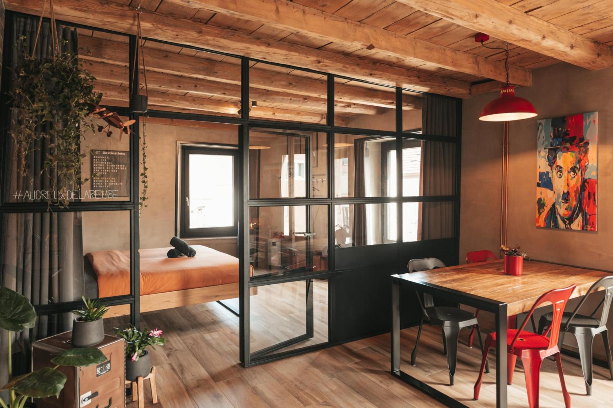 Appartement Thematique: Voyage Industriel Travers ภายนอก รูปภาพ